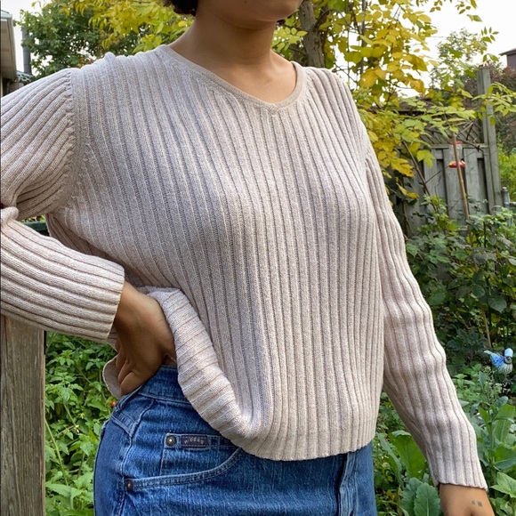 Cream Senoma sweater - Picture 1 of 4